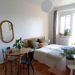 Apartamento Hezky S Balkonem Praga